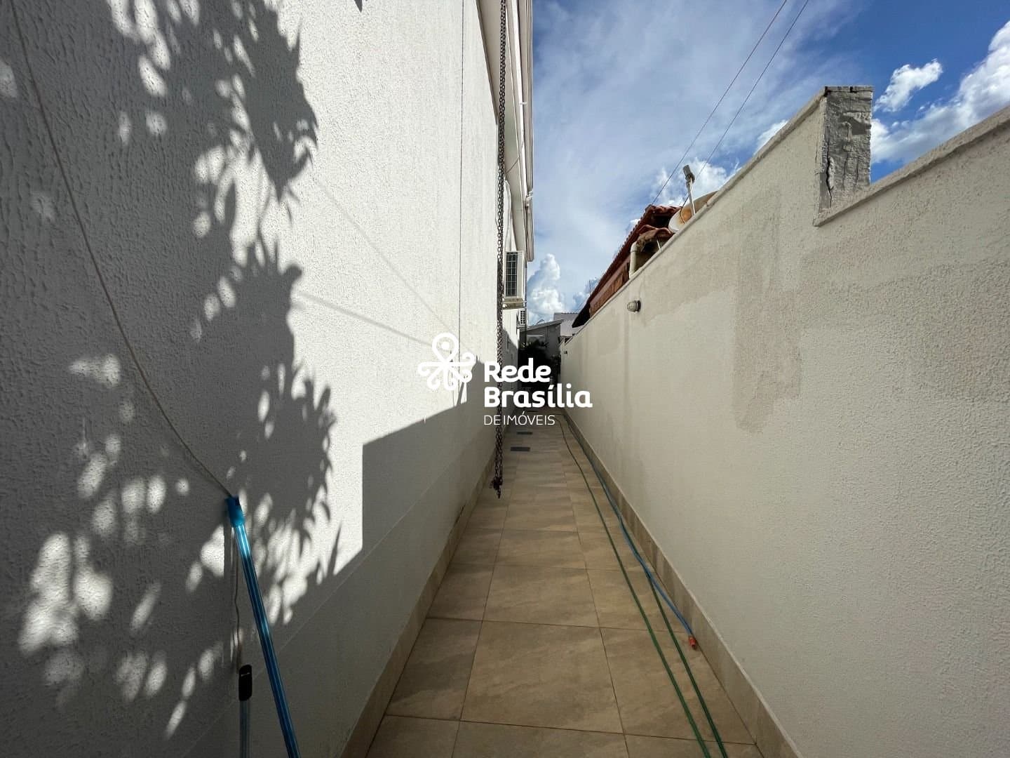 Imagem da propriedade DI349 13