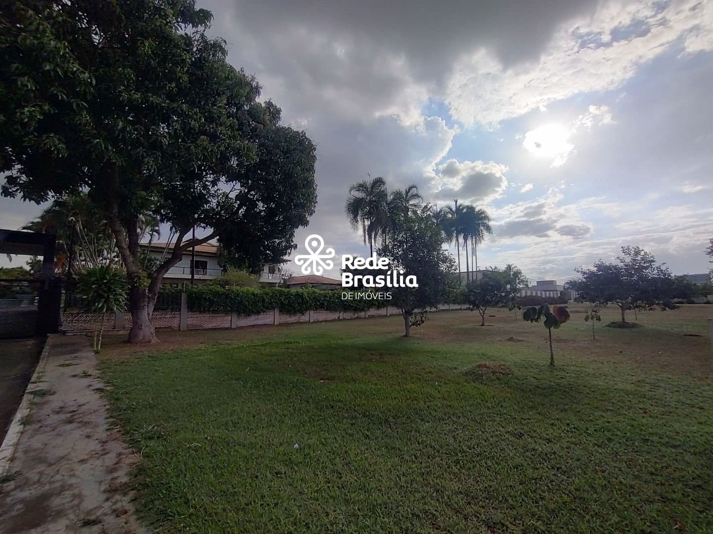 Imagem da propriedade DI489 32