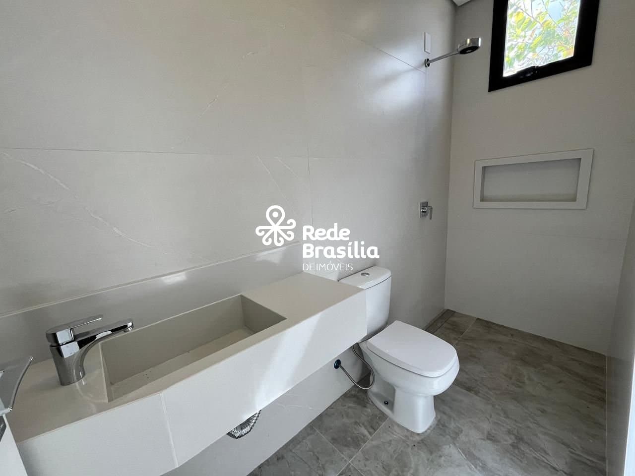 Imagem da propriedade DI692 18
