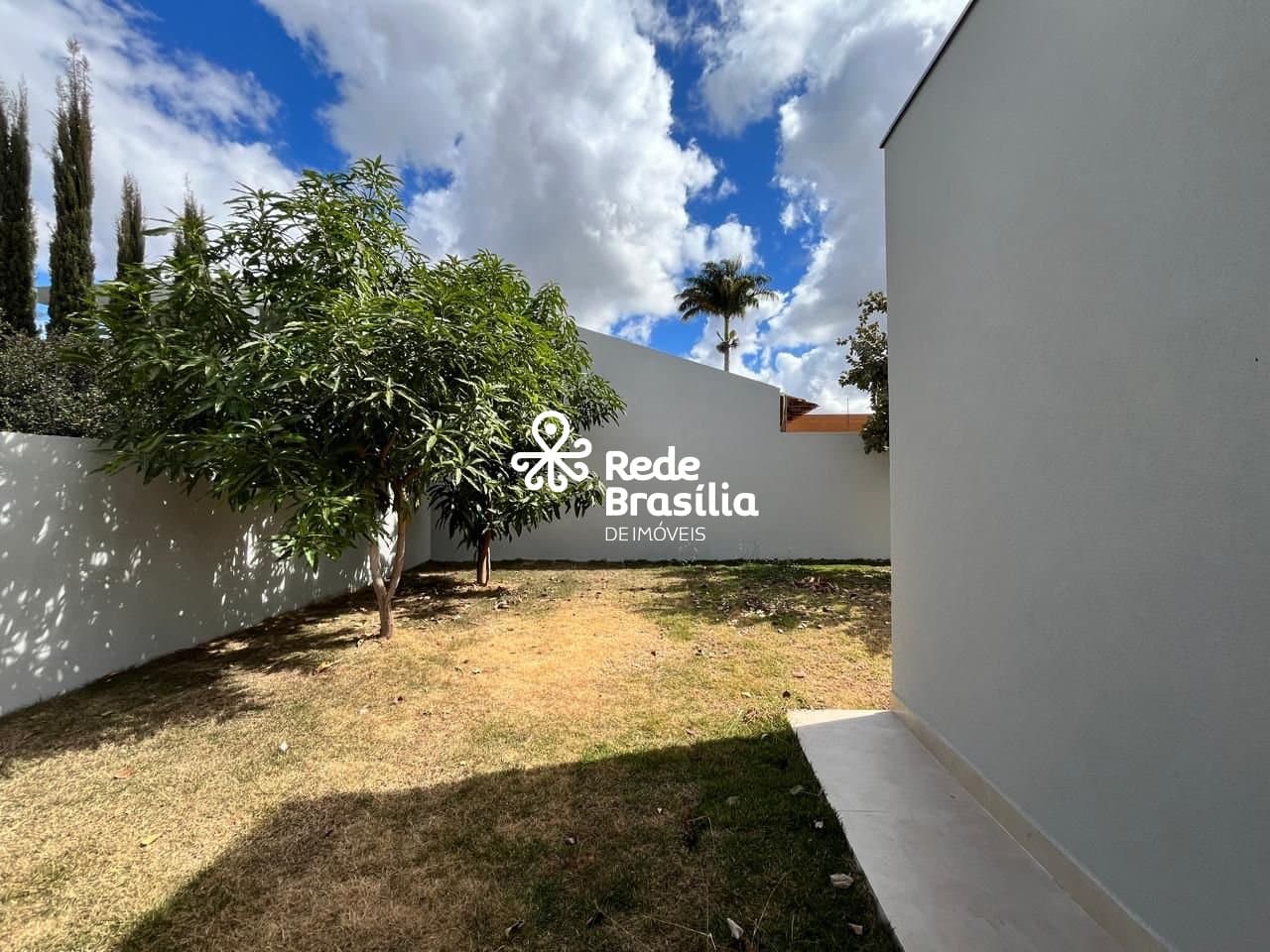 Imagem da propriedade DI692 29
