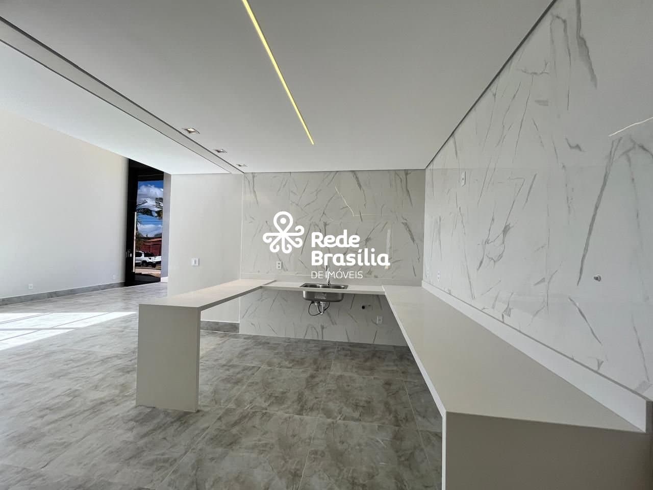 Imagem da propriedade DI692 10