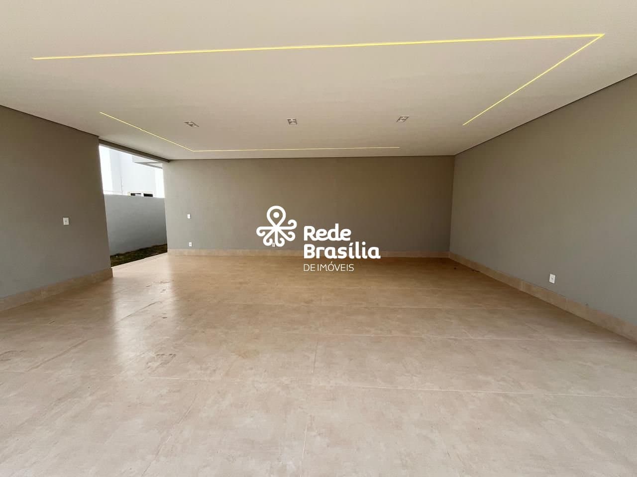 Imagem da propriedade DI692 13
