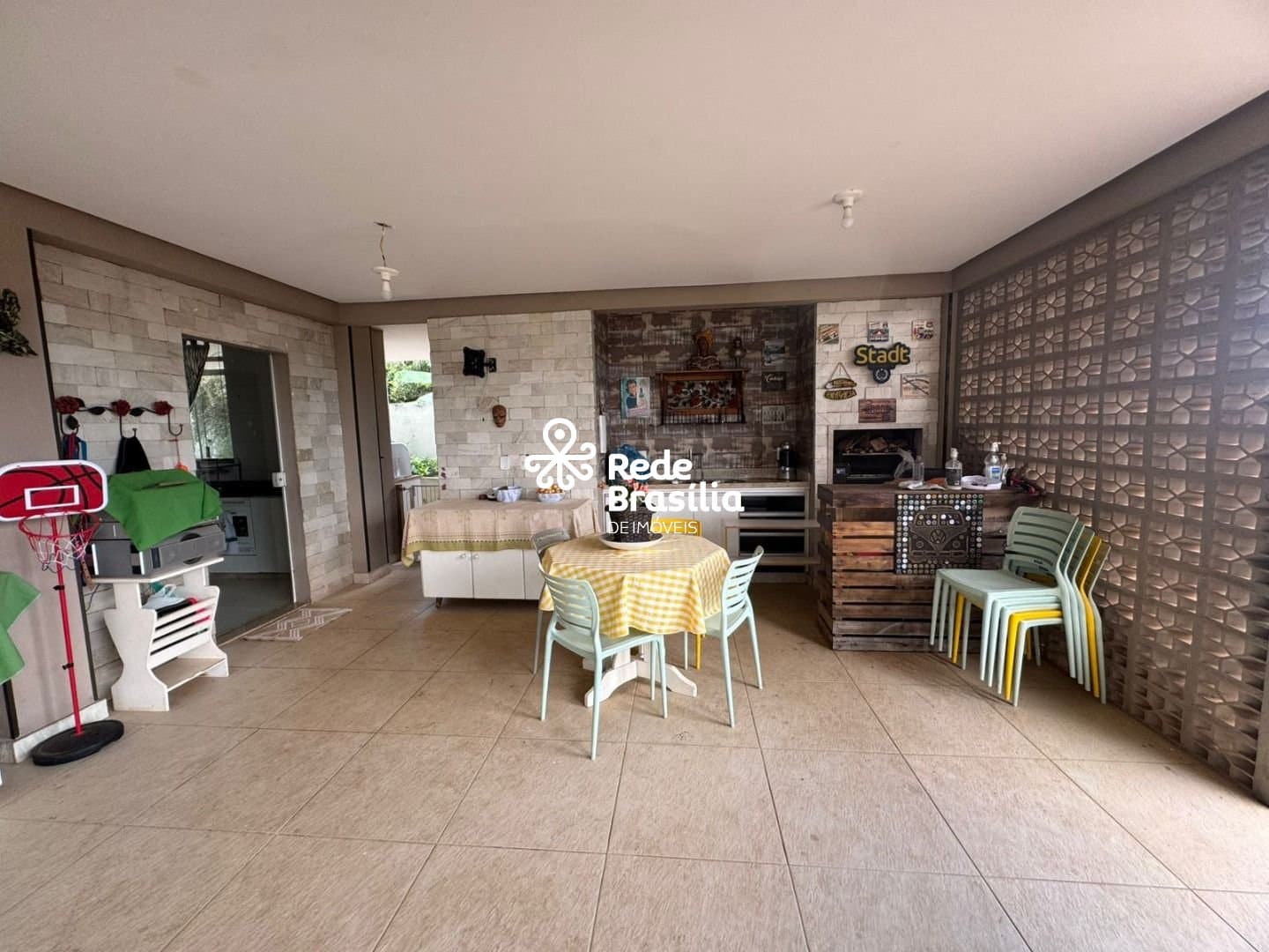 Imagem da propriedade DX102 28