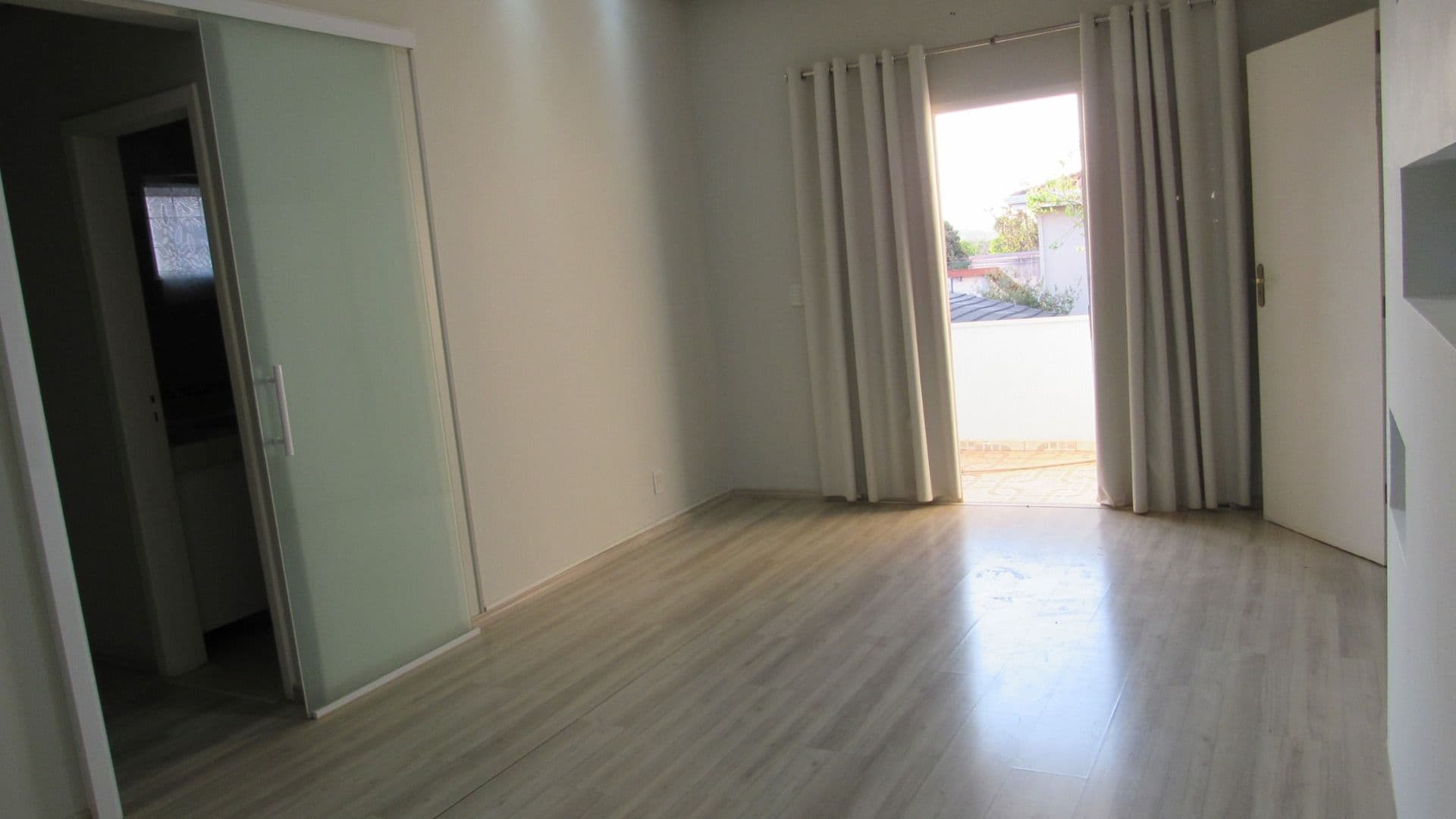 Imagem da propriedade RB1627 30