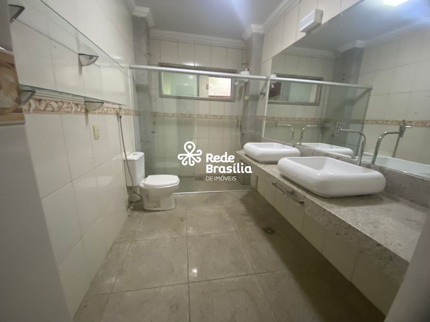 Imagem da propriedade TH24441 16