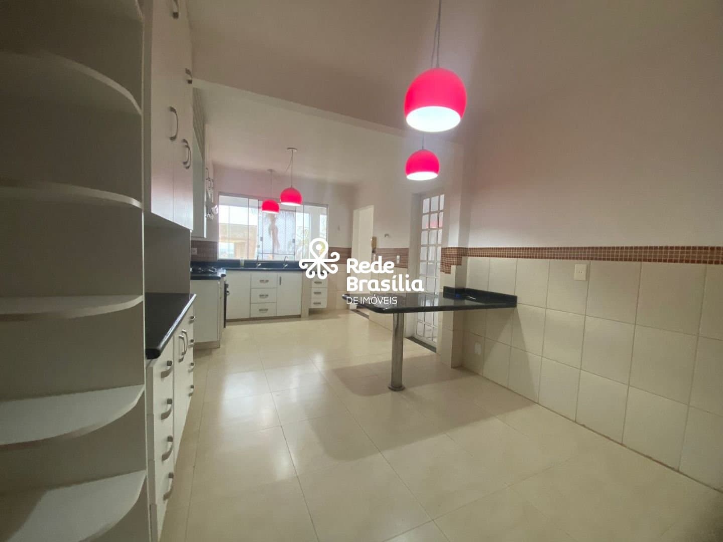 Imagem da propriedade TH24441 5