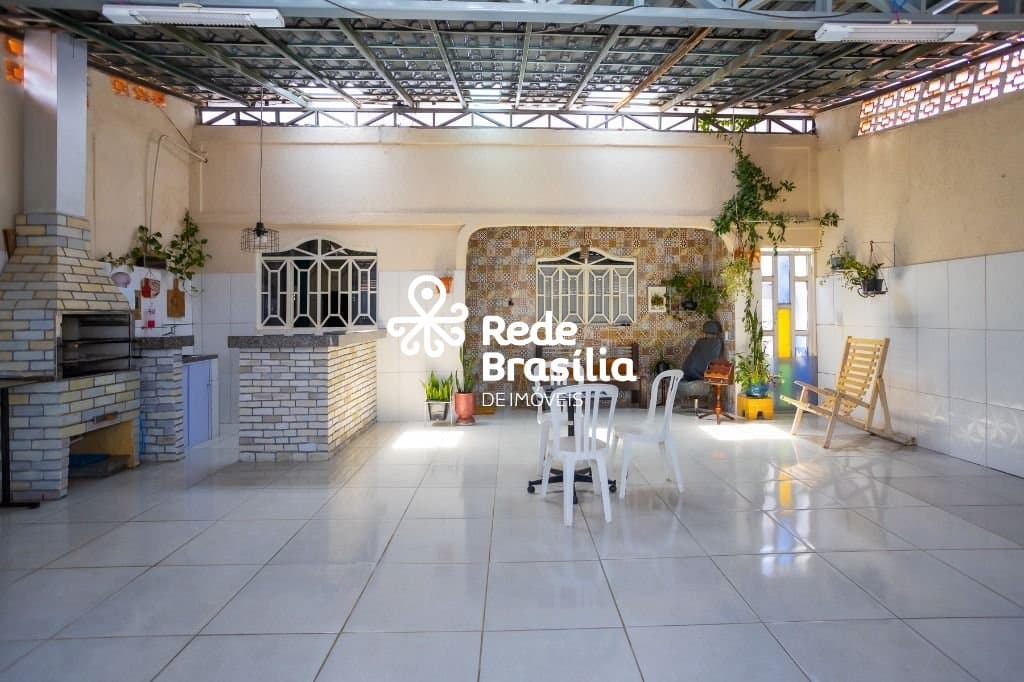Imagem da propriedade TH26018 18
