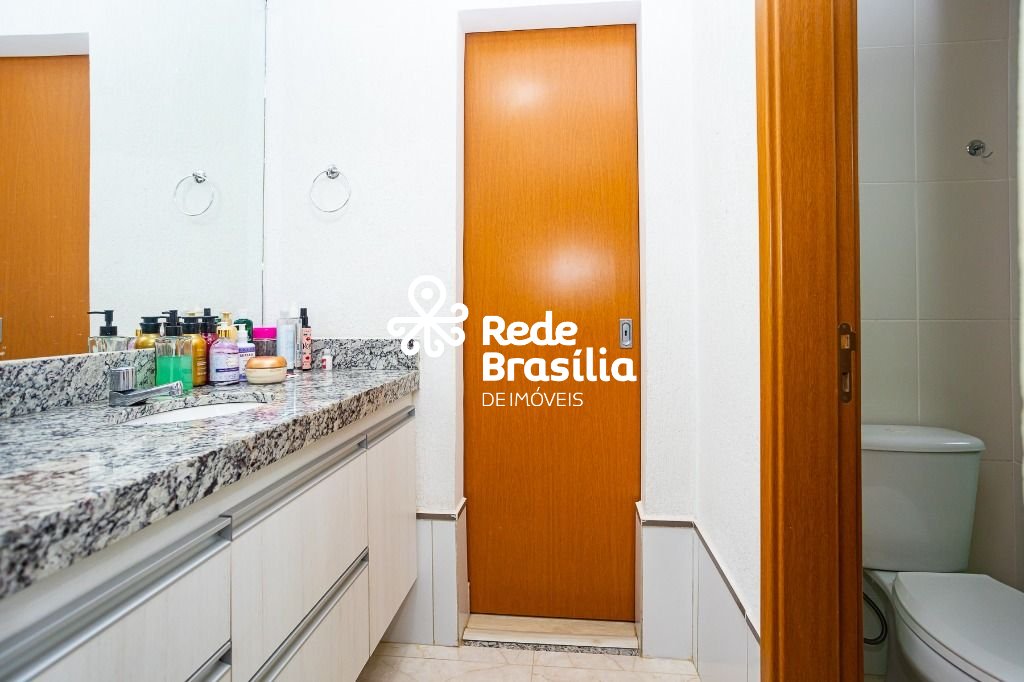 Imagem da propriedade TH29470 18