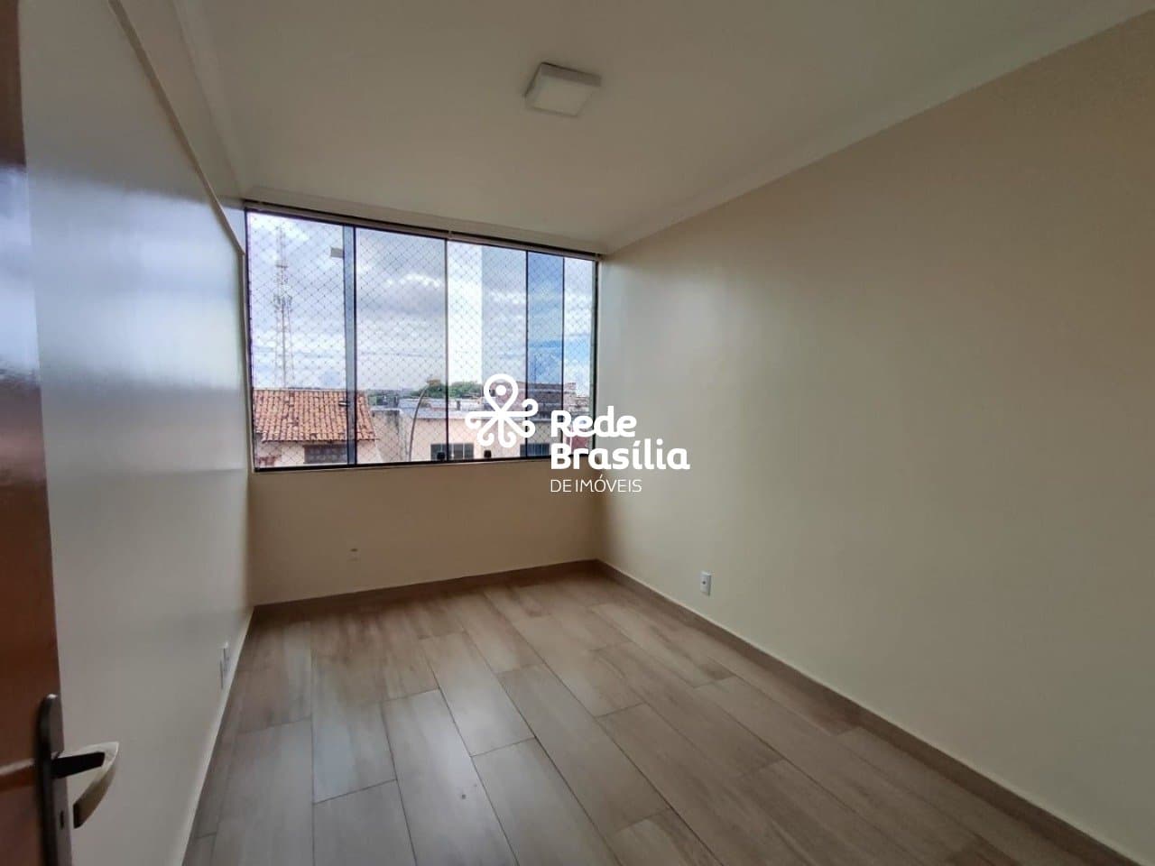 Imagem da propriedade TH32294 3