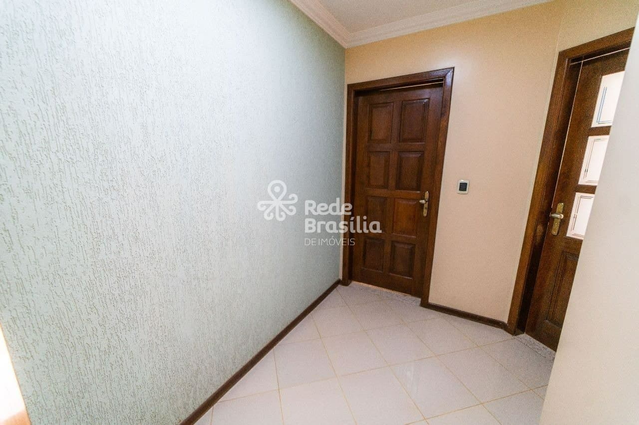 Imagem da propriedade UB1563 10