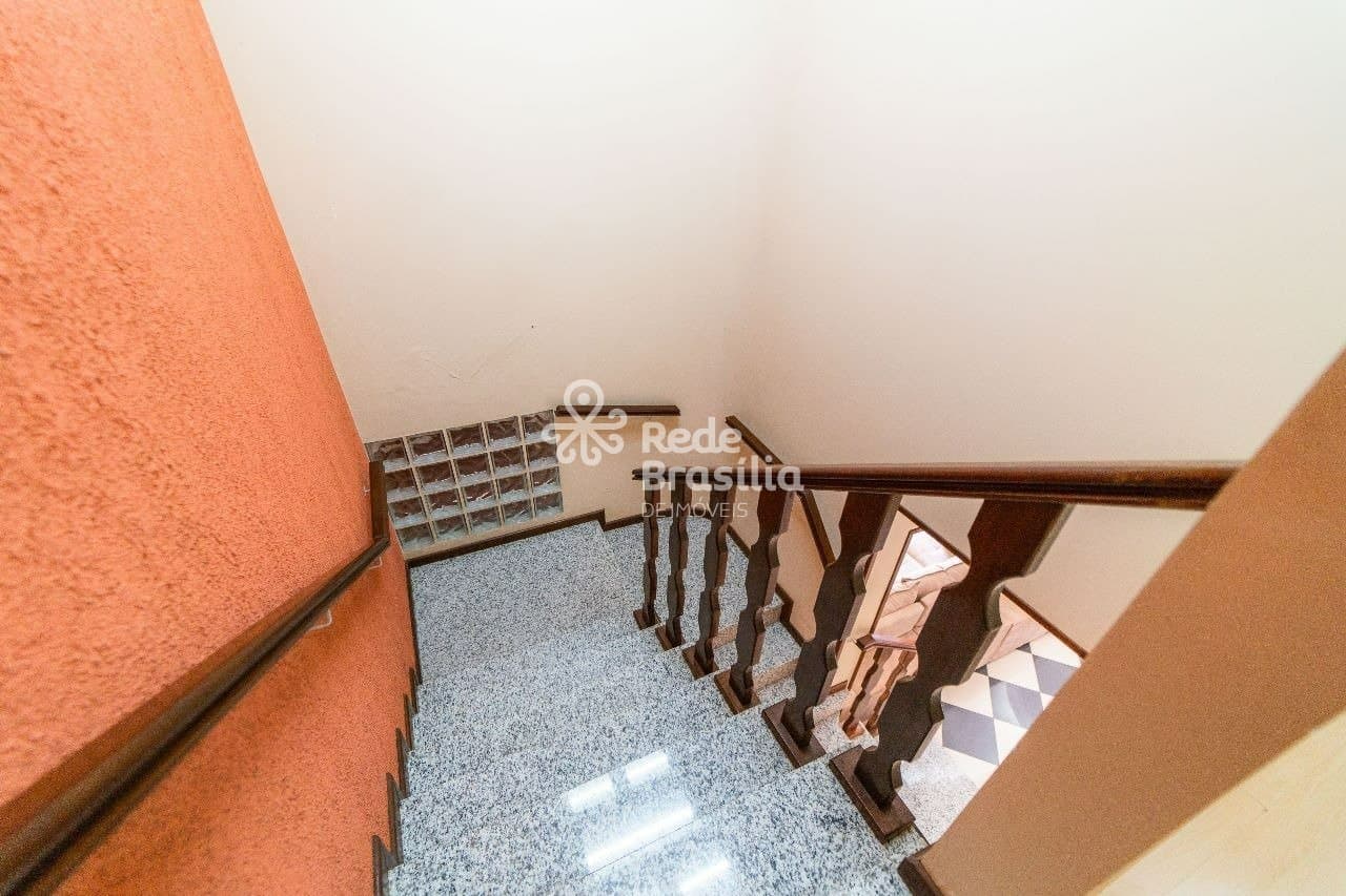 Imagem da propriedade UB1563 17