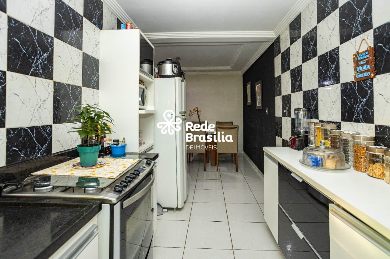 Imagem da propriedade UB1593 16